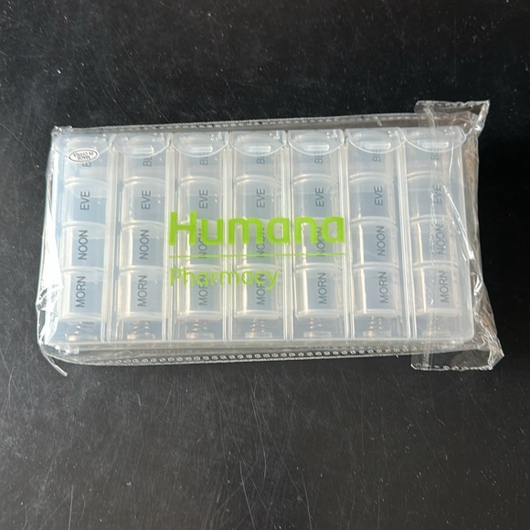 🆕 Weekly Pill Organizer - Picture 7 of 7